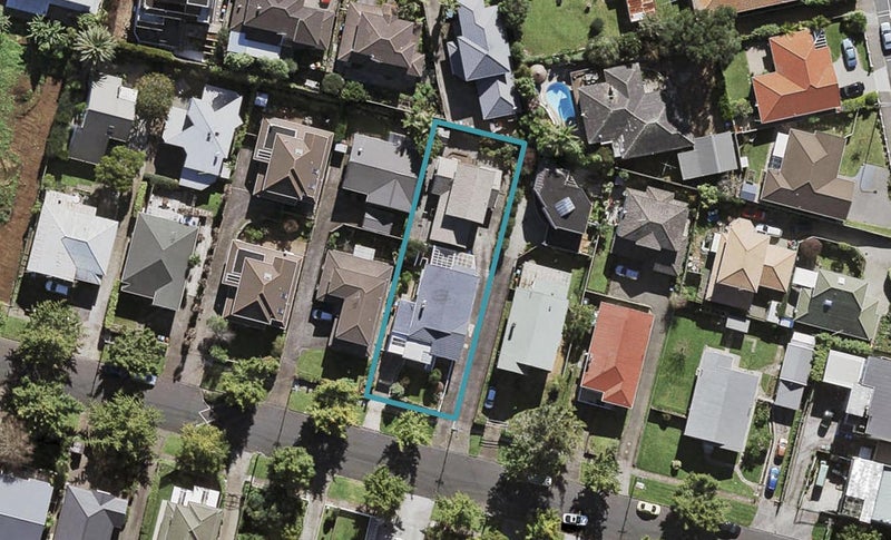 7B Beckenham Avenue, Royal Oak, Auckland - Carousel 1