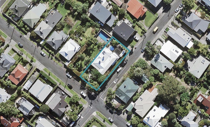 13 Kingsley Street, Westmere, Auckland - Carousel 1