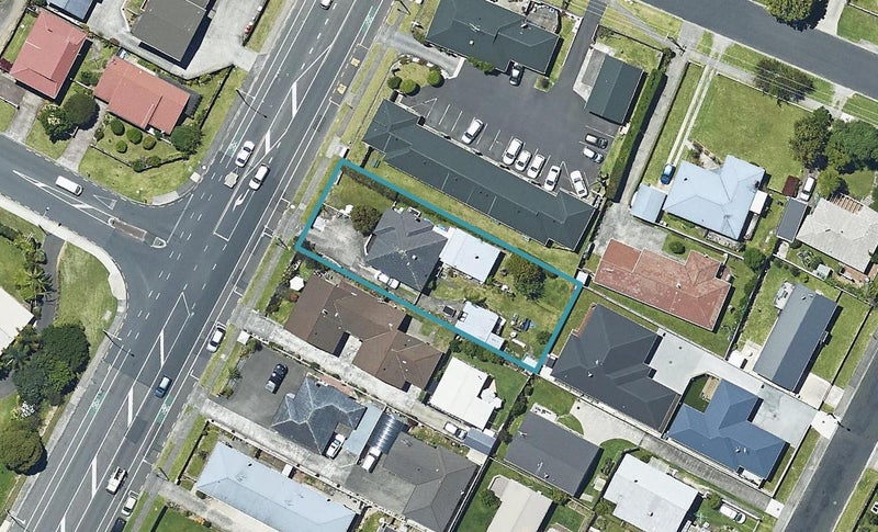 1226 Cameron Road, Gate Pa, Tauranga - Carousel 1