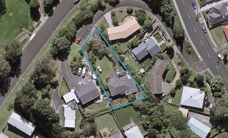 40 Seaview Road, Marfell, New Plymouth - Carousel 1