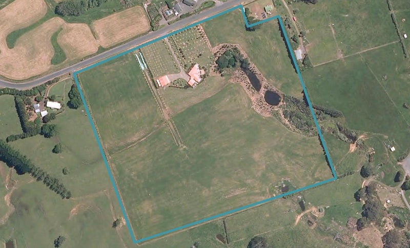 444 Grahams Beach Road, Waiuku - Carousel 1