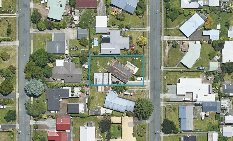 20 Barron Crescent, Fenton Park, Rotorua - Carousel 1