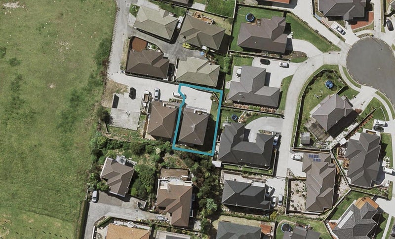 28 Lizzie Lane, Clover Park, Auckland - Carousel 1