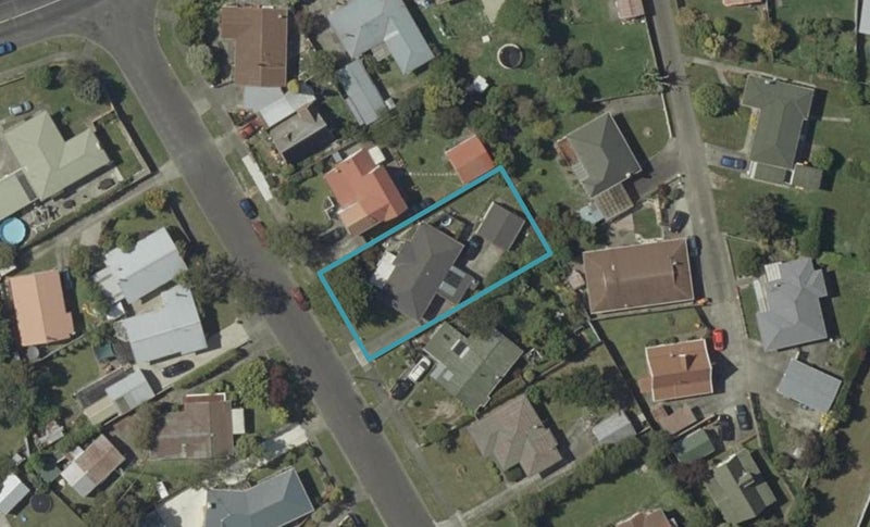 5 Dampier Avenue, Awapuni, Palmerston North - Carousel 1