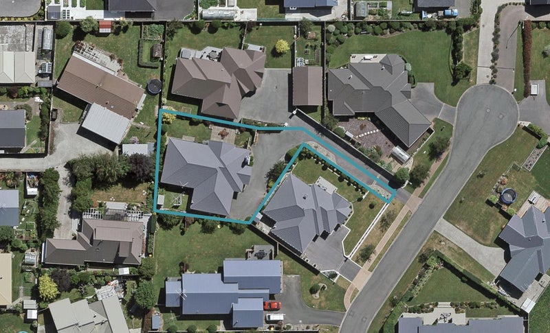 51 Glenroy Park Drive, Waikiwi, Invercargill - Carousel 1