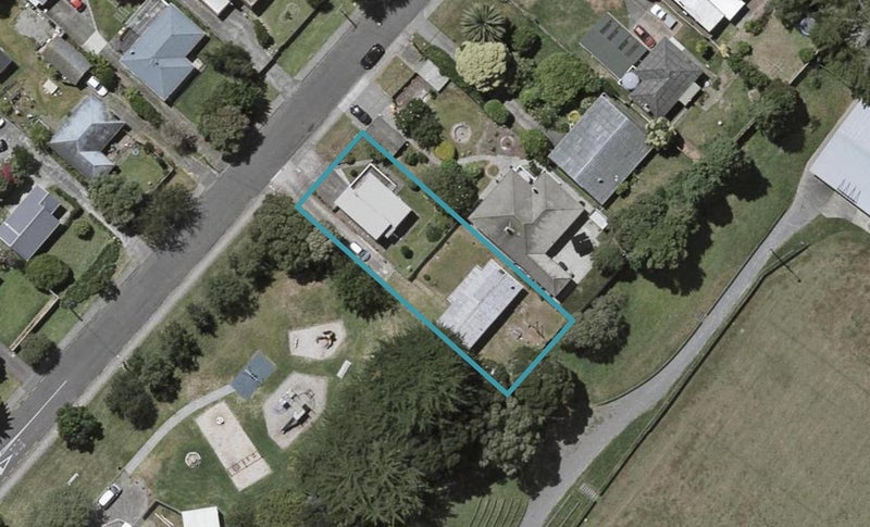10A Aorangi Road, Paraparaumu, Paraparaumu - Carousel 1