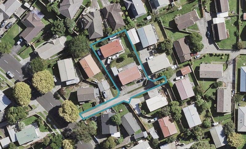 1/27 Nearco Street, Randwick Park, Auckland - Carousel 1