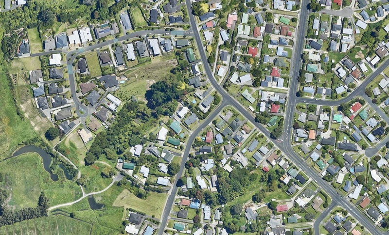 5 Graham Place, Bellevue, Tauranga - Carousel 1