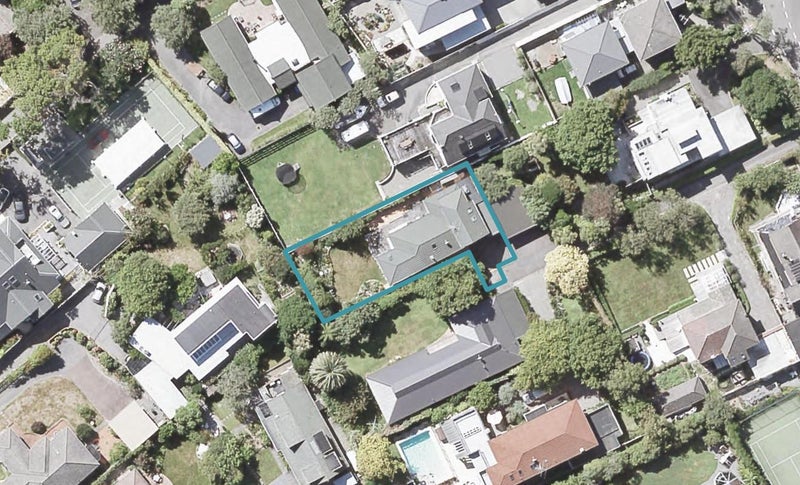 29 Cheviot Road, Lowry Bay, Lower Hutt - Carousel 1