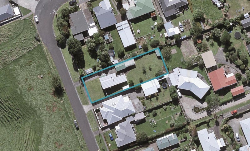 41 Davies Road, Hurdon, New Plymouth - Carousel 1