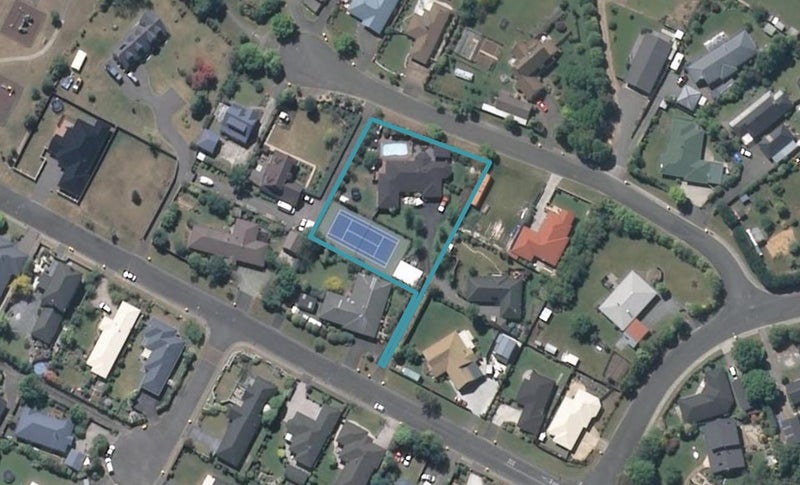 22 Hewitts Road, Woodend, Woodend - Carousel 1