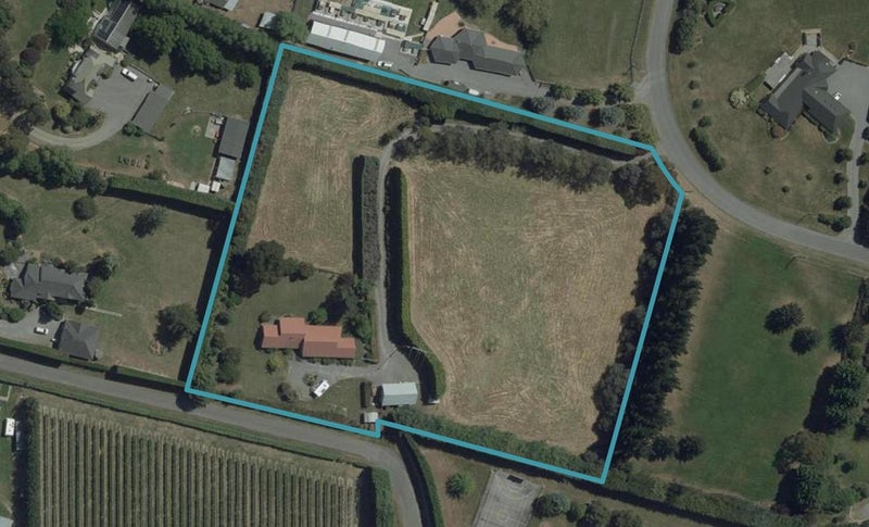 43 Whitewood Crescent, Christchurch - Carousel 1