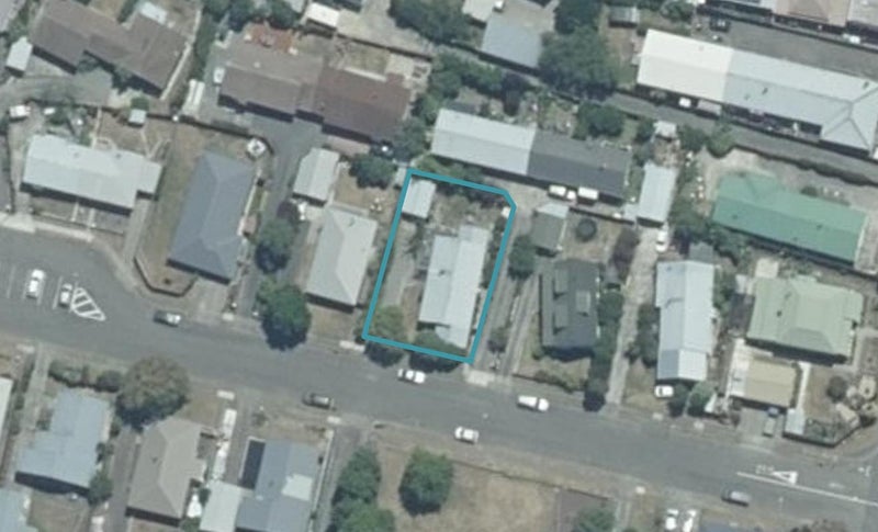 10 Blackwood Street, Wakatu, Nelson - Carousel 1