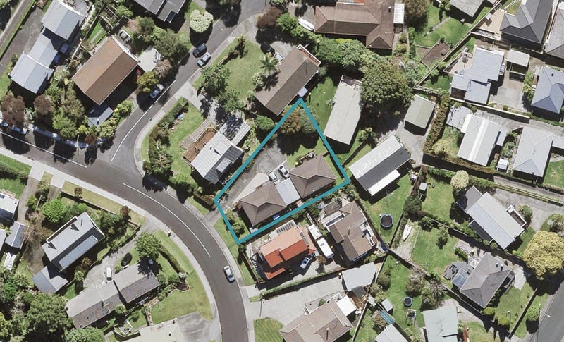 108 Manhattan Heights, Glendene, Auckland - Carousel 1