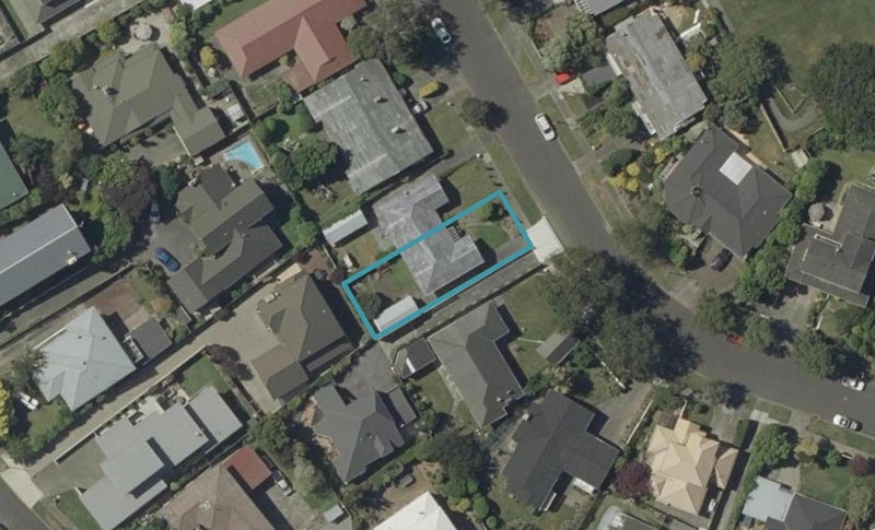 8 Chilton Grove, Hokowhitu, Palmerston North - Carousel 1