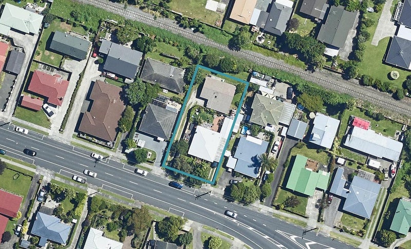 77A Ngatai Road, Otumoetai, Tauranga - Carousel 1