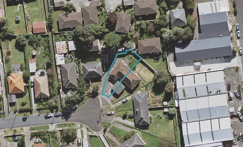 10A Bond Place, Onehunga, Auckland - Carousel 1