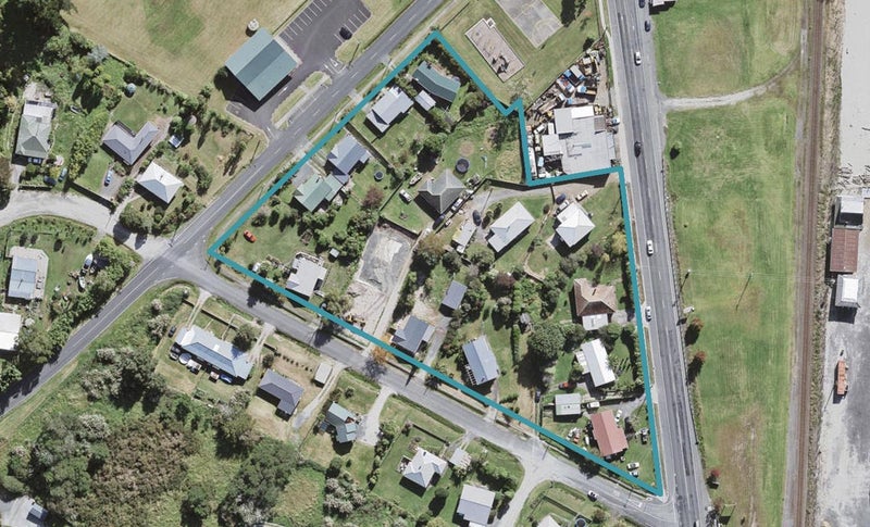 287 State Highway 1, Te Hana, Wellsford - Carousel 1