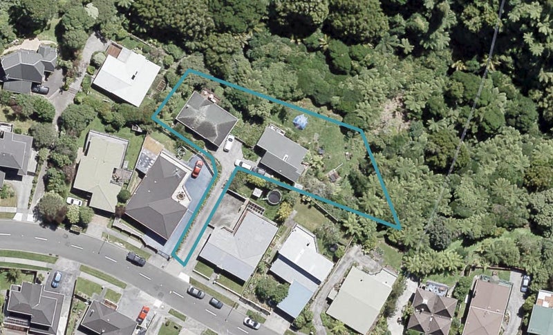 1/126 Tirohanga Road, Tirohanga, Lower Hutt - Carousel 1