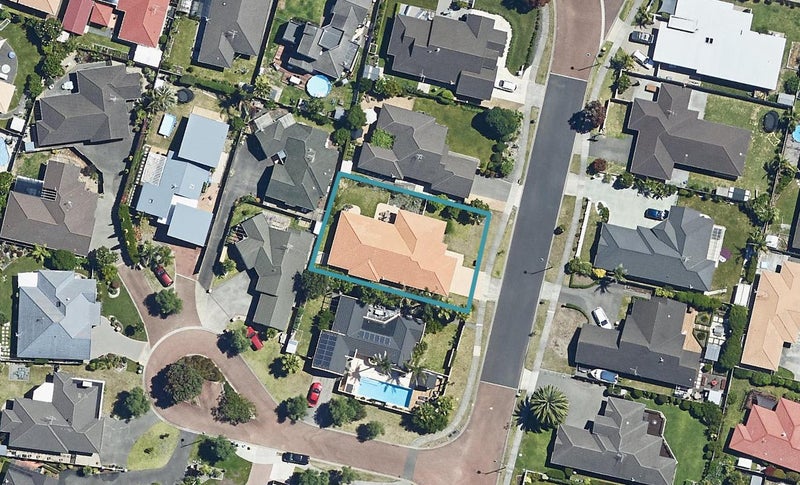 18 Kahira Crescent, Papamoa Beach, Papamoa - Carousel 1