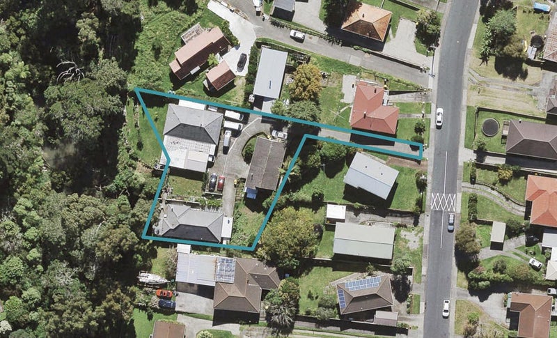 2/36 Tudor Road, Henderson, Auckland - Carousel 1