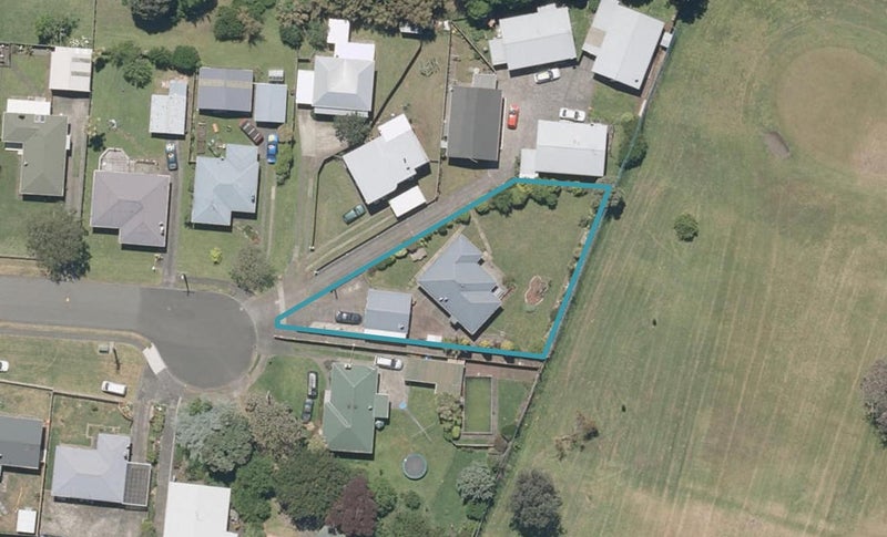 37 Broadhead Avenue, Tawhero, Whanganui - Carousel 1