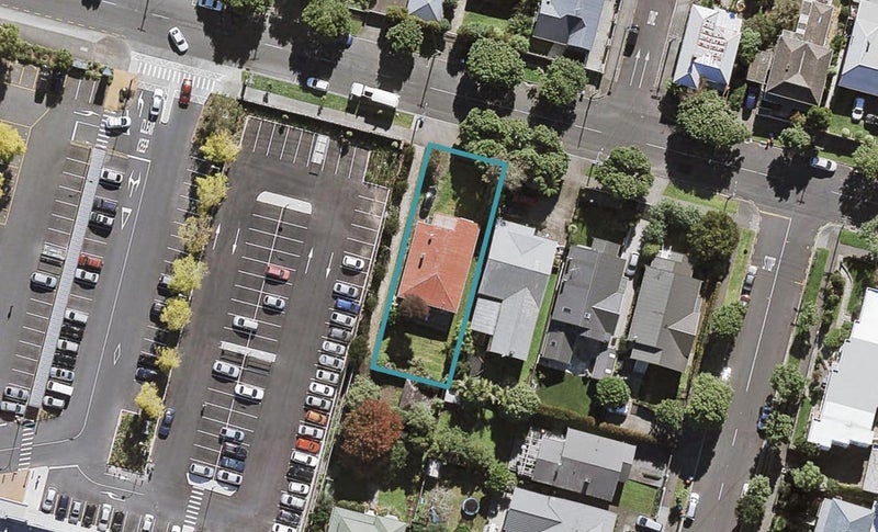 112 Valley Road, Mount Eden, Auckland - Carousel 1
