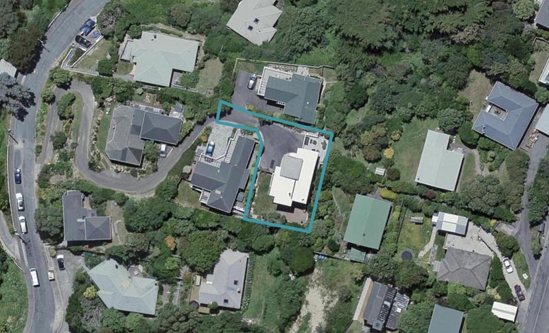 64B Totara Road, Miramar, Wellington - Carousel 1
