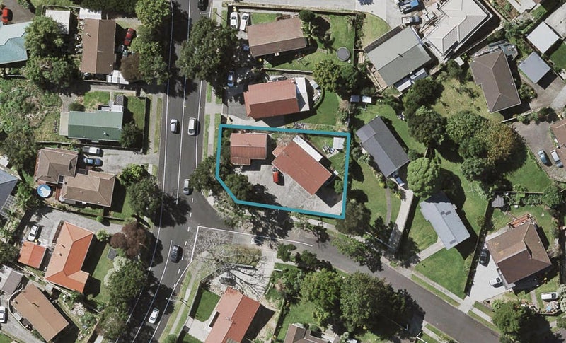 34 Everglade Drive, Goodwood Heights, Auckland - Carousel 1