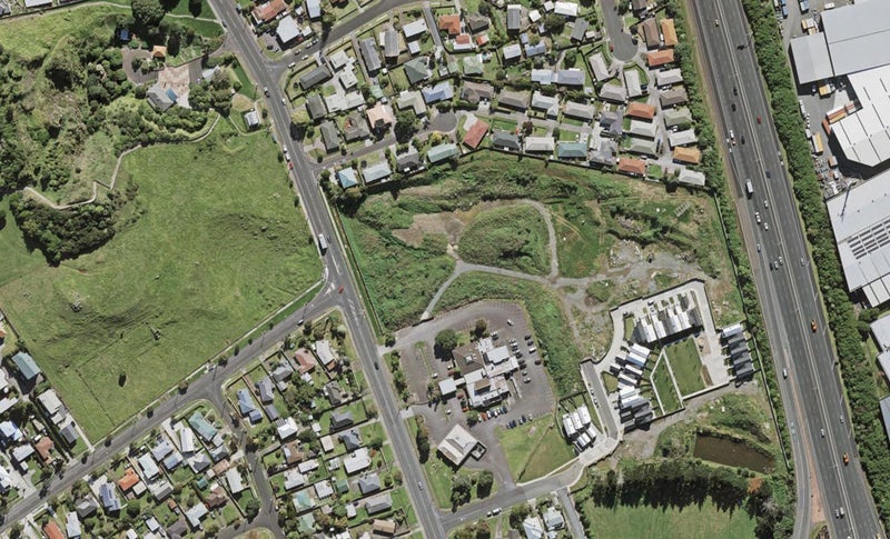 35 Huri Street, Mangere Bridge, Auckland - Carousel 1