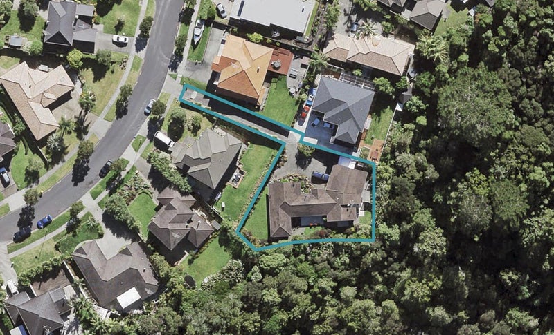 30 Kittiwake Drive, Schnapper Rock, Auckland - Carousel 1