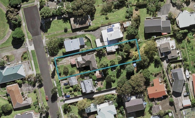 5 Scott Avenue, Mangere Bridge, Auckland - Carousel 1