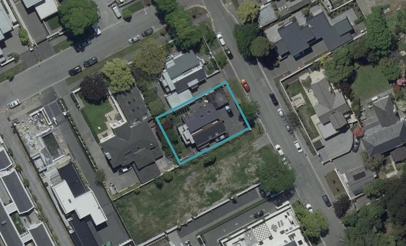 15 Helmores Lane, Merivale, Christchurch - Carousel 1