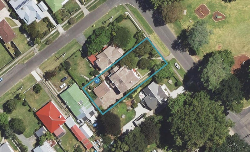 78 Russell Street, Whataupoko, Gisborne - Carousel 1
