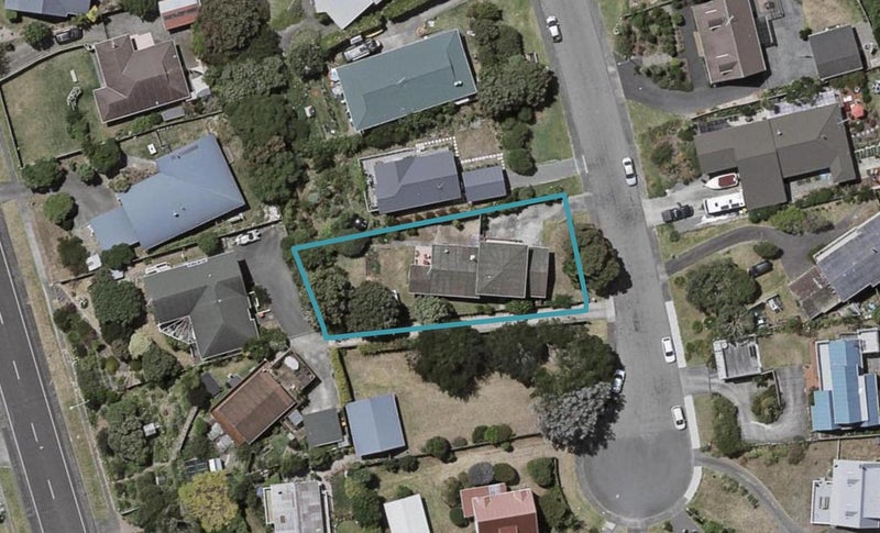 19 Frimley Terrace, Waikanae Beach, Waikanae - Carousel 1