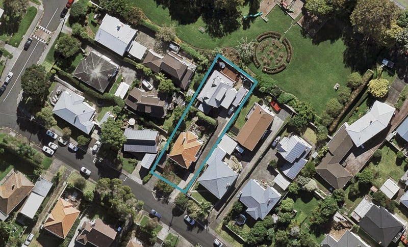 2A Haronui Road, Greenlane, Auckland - Carousel 1