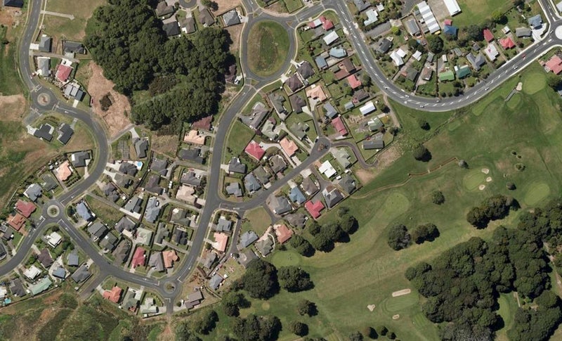 7 Lochiel Place, Kamo, Whangarei - Carousel 1