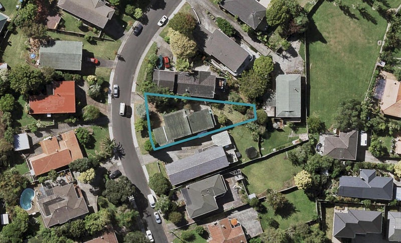 19 Meadowvale Avenue, Forrest Hill, Auckland - Carousel 1