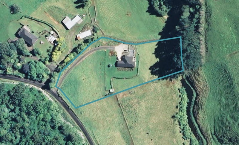 359 Hurford Road, Hurford, New Plymouth - Carousel 1