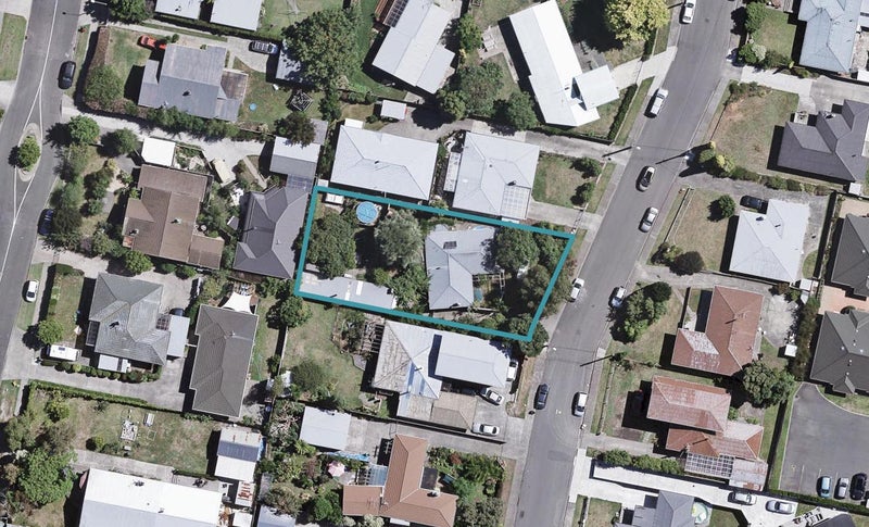 17 Eton Street, Taradale, Napier - Carousel 1