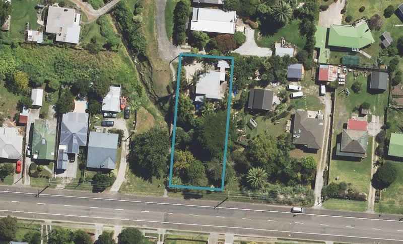 22 Dickson Street, Kaiti, Gisborne - Carousel 1