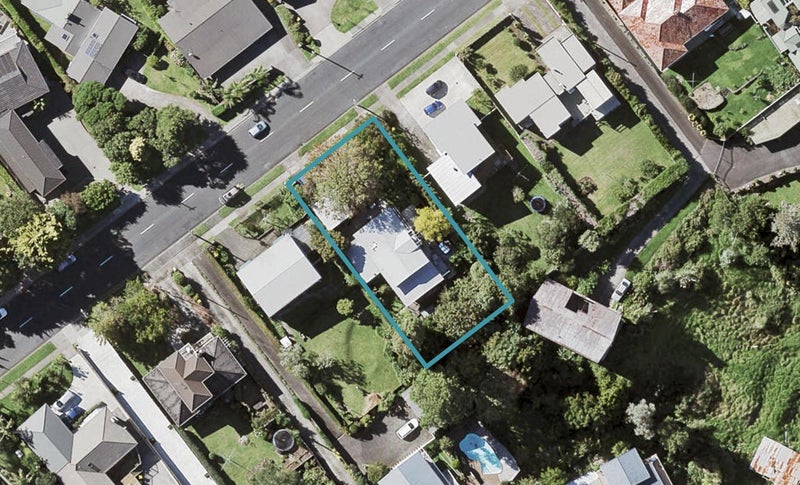 147 Bleakhouse Road, Mellons Bay, Auckland - Carousel 1