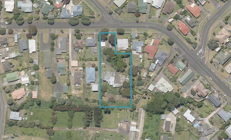 5 Swiss Avenue, Gonville, Whanganui - Carousel 1