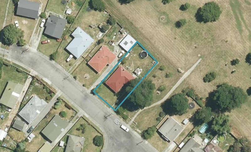 30 Henderson Street, Riversdale, Blenheim - Carousel 1
