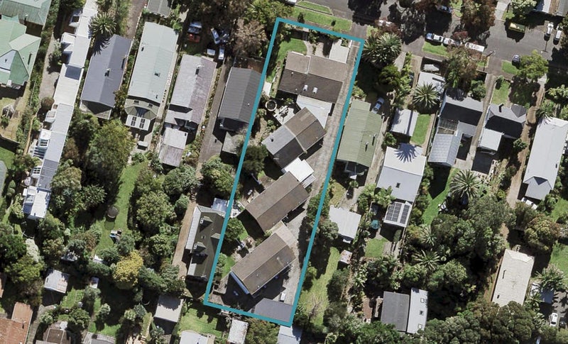 8/12 Telford Avenue, Balmoral, Auckland - Carousel 1