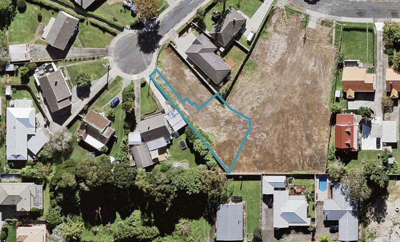 21A Hill Crescent, New Lynn, Auckland - Carousel 1