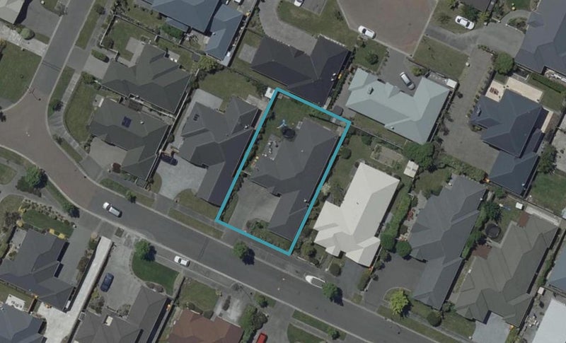 24 Eaglesome Avenue, Aidanfield, Christchurch - Carousel 1