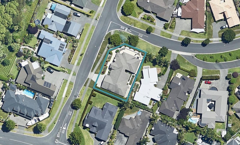 6 Athfield Drive, Bethlehem, Tauranga - Carousel 1