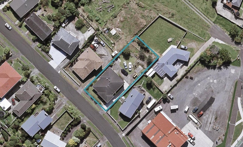 57 Crownhill Street, Spotswood, New Plymouth - Carousel 1