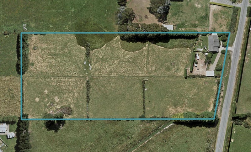 329 Chesney Street, Clifton, Invercargill - Carousel 1